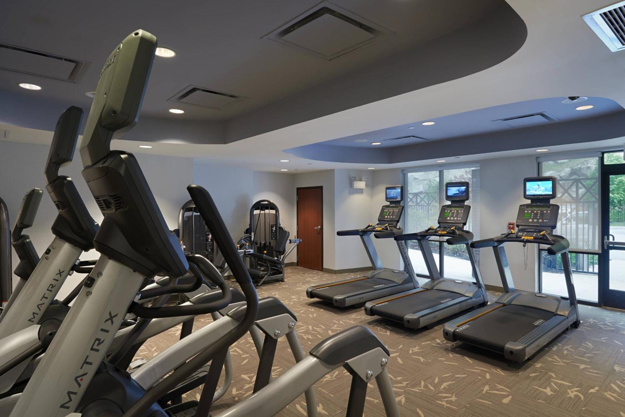 Courtyard By Marriott Hanover Lebanon Exterior photo
